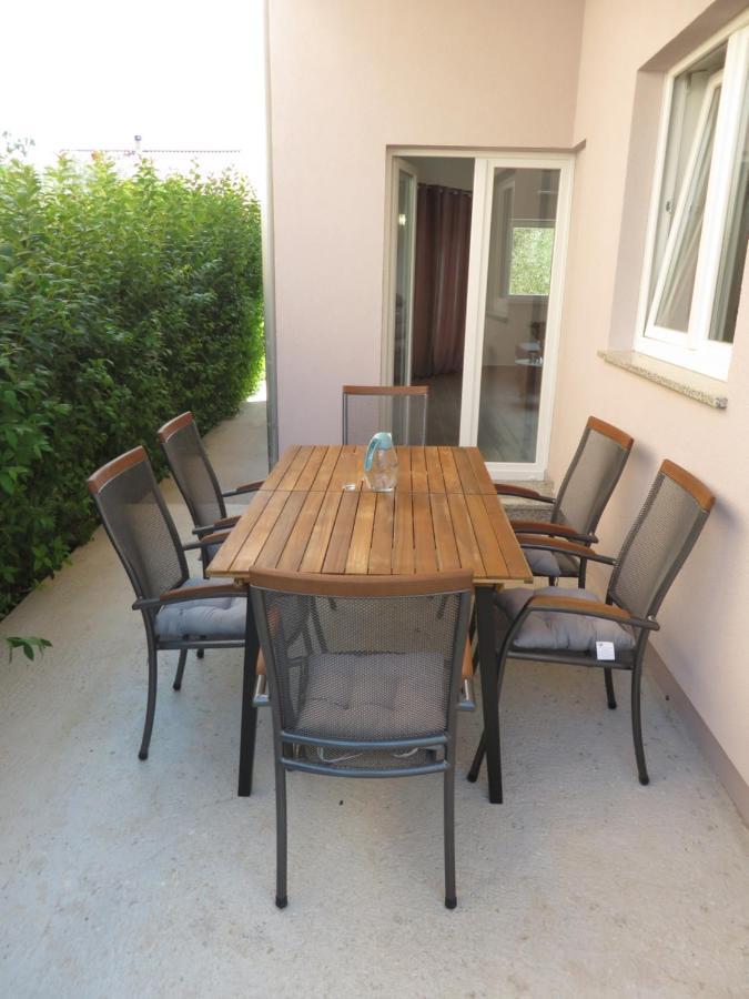 M&L Holliday Home Biograd Na Moru Eksteriør billede