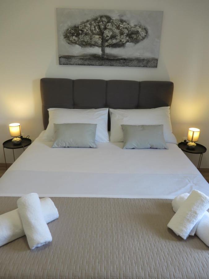 M&L Holliday Home Biograd Na Moru Eksteriør billede